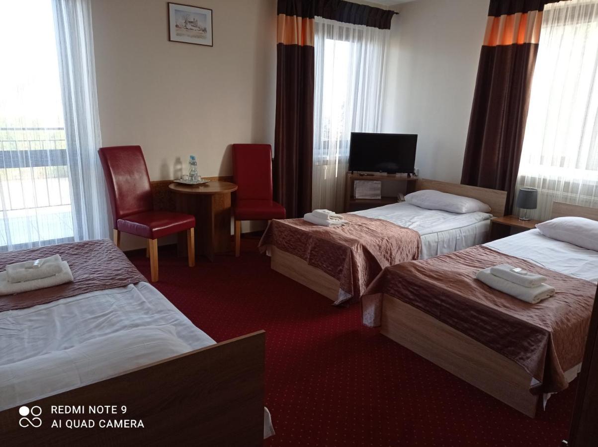 Harmonia Hotel Biala Podlaska Luaran gambar