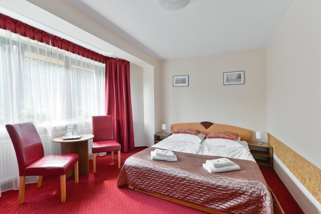 Harmonia Hotel Biala Podlaska Luaran gambar